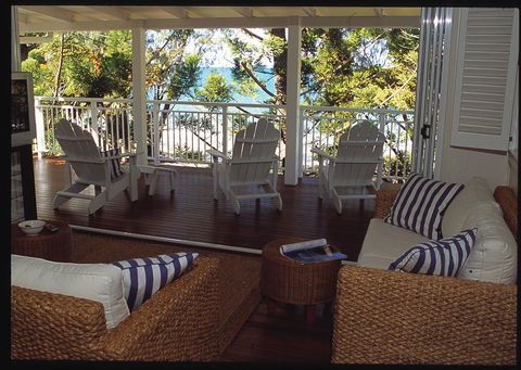 The Pines At Oak Beach - Sydneys Hotel 8