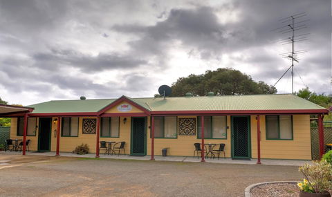 Ficifolia Lodge - Sydneys Hotel 14