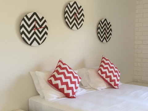 Arcadia Village Motel - Sydneys Hotel 29