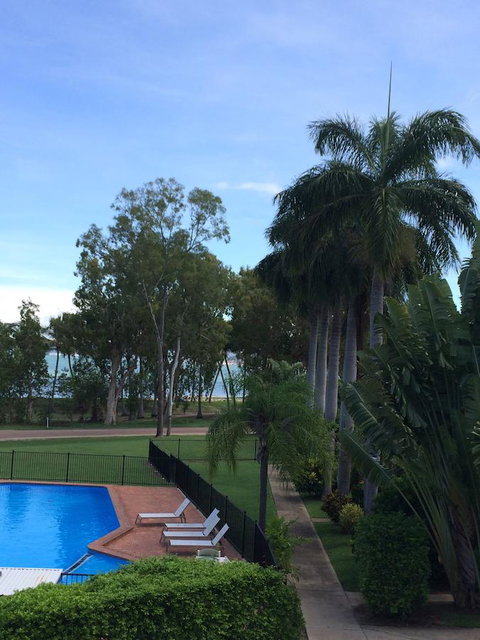 Arcadia Village Motel - Sydneys Hotel 2