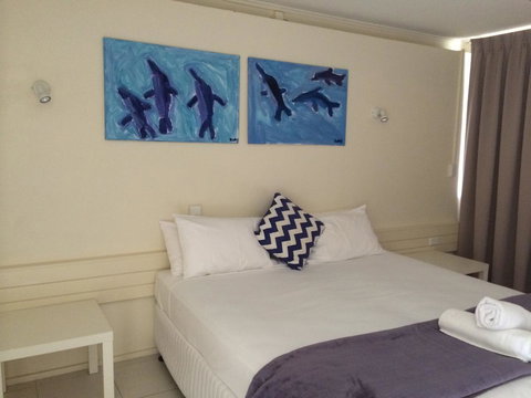 Arcadia Village Motel - Sydneys Hotel 5