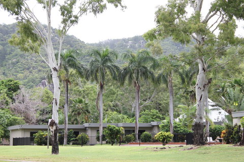 Arcadia Village Motel - Sydneys Hotel 11