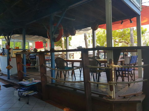 Arcadia Beach Guest House And Car Hire - Sydneys Hotel 39