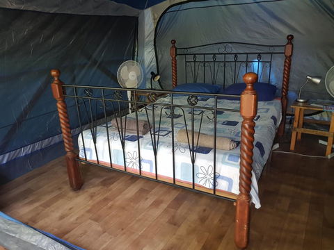 Arcadia Beach Guest House And Car Hire - Sydneys Hotel 13