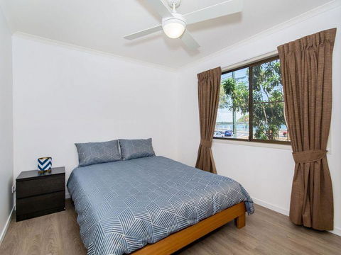 Island Homestay - Sydneys Hotel 14