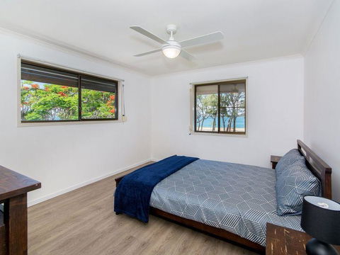 Island Homestay - Sydneys Hotel 12