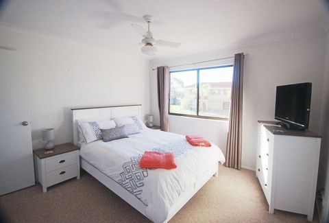Cloud 8 On Welsby - Sydneys Hotel 24
