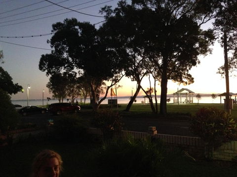 Keith\'s Place, 1 Of The 3 Most Popular Units On Bribie - Sydneys Hotel 35