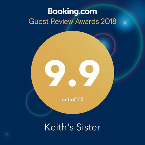 Keith's Sister - Sydneys Hotel 2