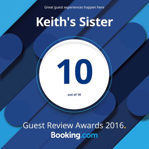 Keith's Sister - Sydneys Hotel 1