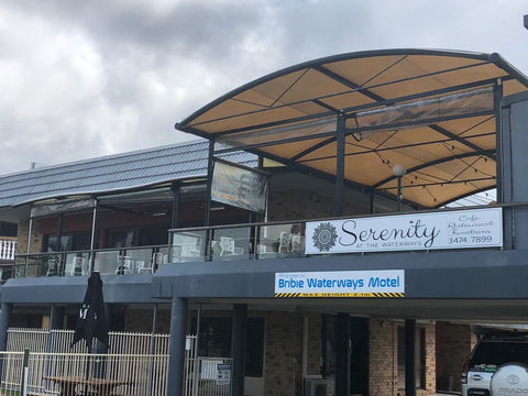 Bribie Waterways Motel - Sydneys Hotel 14