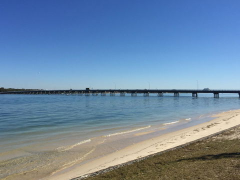 Bribie Waterways Motel - Sydneys Hotel 20