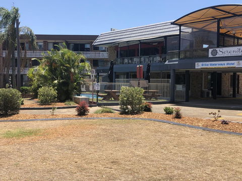 Bribie Waterways Motel - Sydneys Hotel 2