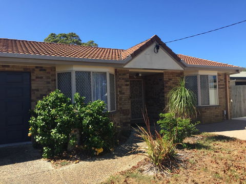 The Woorim Beach House - Sydneys Hotel 1