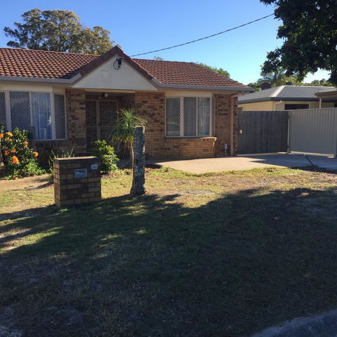 The Woorim Beach House - Sydneys Hotel 7