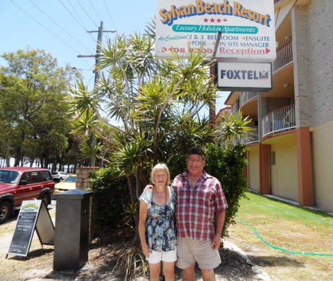 Sylvan Beach Resort - Sydneys Hotel 11