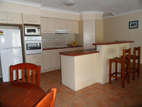 Sylvan Beach Resort - Sydneys Hotel 27
