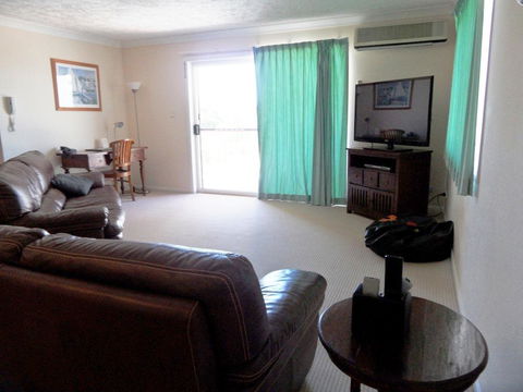 Sylvan Beach Resort - Sydneys Hotel 34