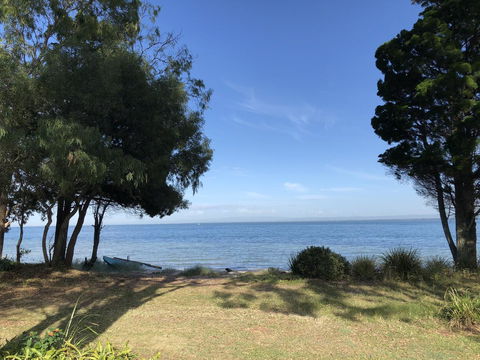 Bribie Beach House - Sydneys Hotel 0