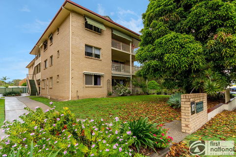 Immaculate Spacious Second Floor Unit Overlooking Pristine Parklands - Sydneys Hotel 10