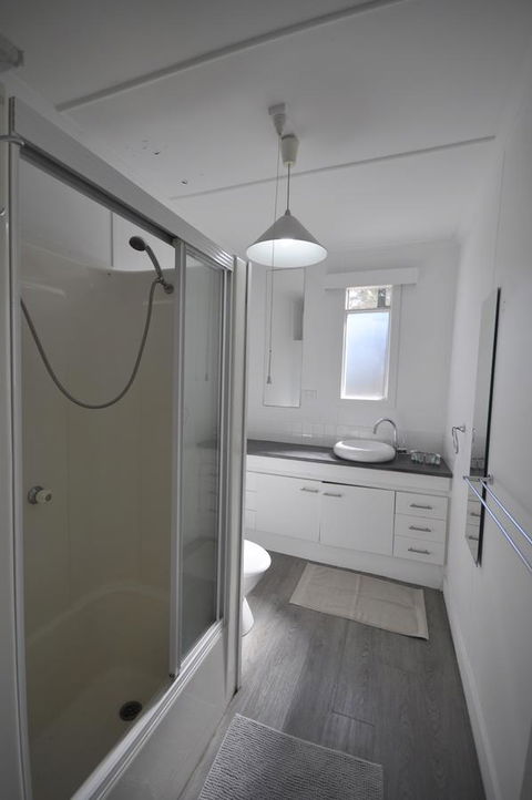 Beachside Beauty - Sydneys Hotel 22