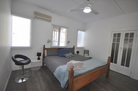 Beachside Beauty - Sydneys Hotel 4