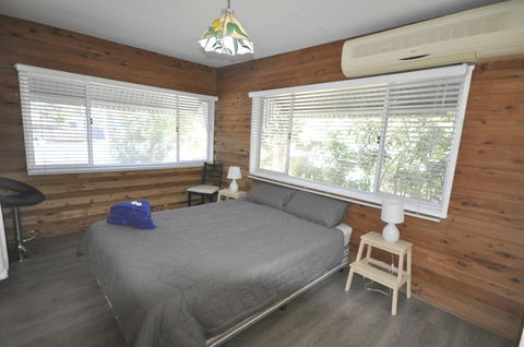 Beachside Beauty - Sydneys Hotel 21