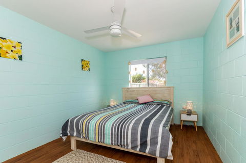 Charm And Comfort In This Ground Floor Unit With Water Views! Welsby Pde, Bongaree - Sydneys Hotel 9