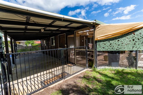 Kokomo, Thats Where We Want To Go - Bellara - Sydneys Hotel 5