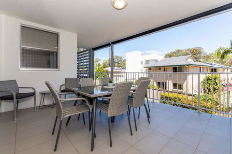 First Floor, Air Conditioned, Free Wi-Fi! - Sydneys Hotel 8