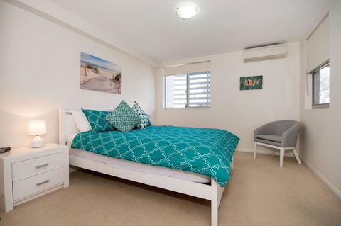 First Floor, Air Conditioned, Free Wi-Fi! - Sydneys Hotel 15