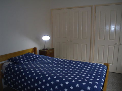 Ground Floor, Family Unit On The Canal With Free WIFI! - Sydneys Hotel 14