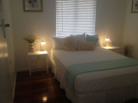 Hampton Cottage- Delightful Cottage Bring Your Dog! - Sydneys Hotel 6