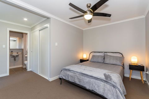 Fabulous Family Destination In Paradise Parade, Bongaree - Sydneys Hotel 17