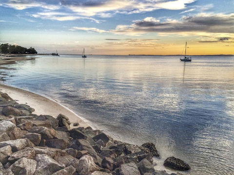 Fabulous Family Destination In Paradise Parade, Bongaree - Sydneys Hotel 3