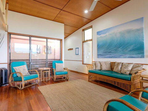 Claytons 1 By Discover Stradbroke - Sydneys Hotel 16