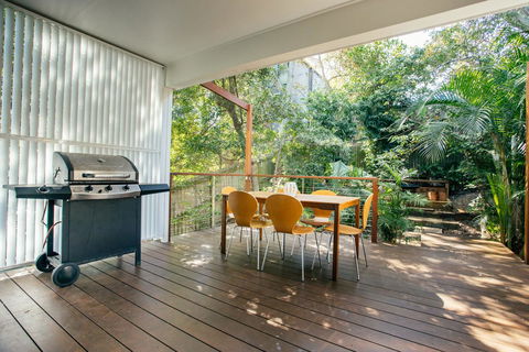 Point Break Beach House - Sydneys Hotel 8