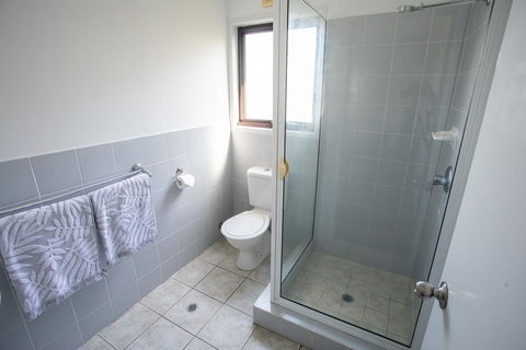 Point Break Beach House - Sydneys Hotel 12