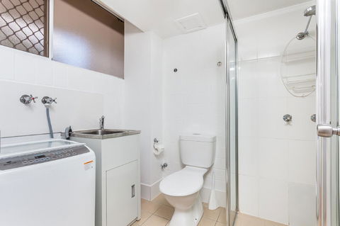 The Islander - Sydneys Hotel 23