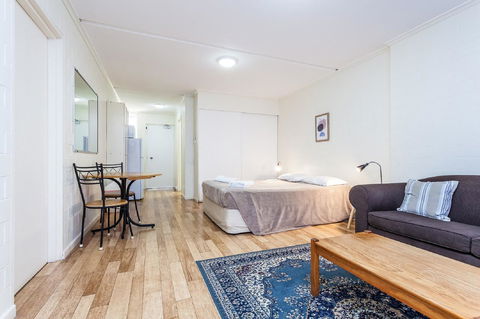 The Islander - Sydneys Hotel 20