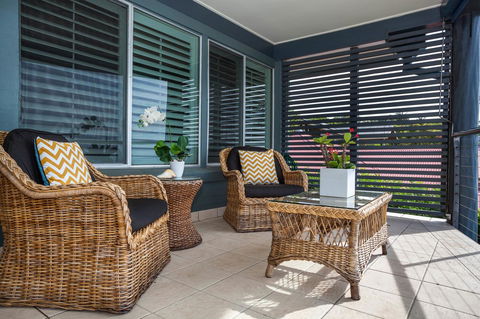 Seychelles Up - Sydneys Hotel 6