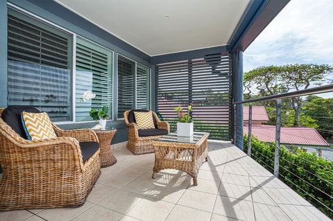 Seychelles Up - Sydneys Hotel 7