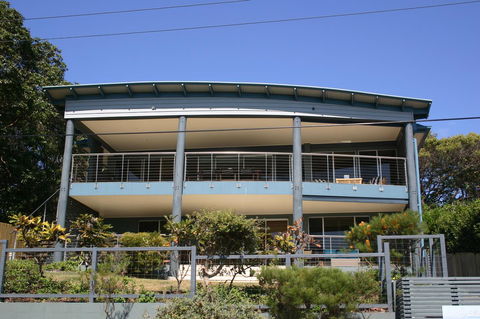 Seychelles Up - Sydneys Hotel 1