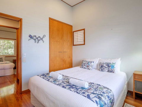 Claytons 9 - Sydneys Hotel 10