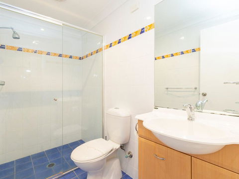 'Dutchies Vista' 1/45 Christmas Bush Ave - Ground Floor Duplex With Stunning Water Views - Sydneys Hotel 3