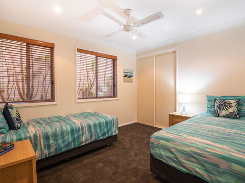 'Dutchies Vista' 1/45 Christmas Bush Ave - Ground Floor Duplex With Stunning Water Views - Sydneys Hotel 1