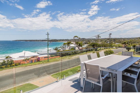 'Salt & Light' Mollymook - Sydneys Hotel 0