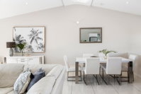 Book Noosaville Accommodation Vacations Sydneys Hotel Sydneys Hotel