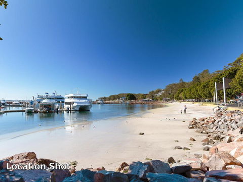 10 'Carindale' 19 Dowling St - Ground Floor Unit With WIFI, Foxtel And Linen - Sydneys Hotel 1