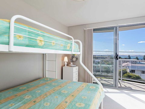 11 'Bayview Apartment' 42 Stockton Street - Right In The CBD Of Nelson Bay With Water Views - Sydneys Hotel 3